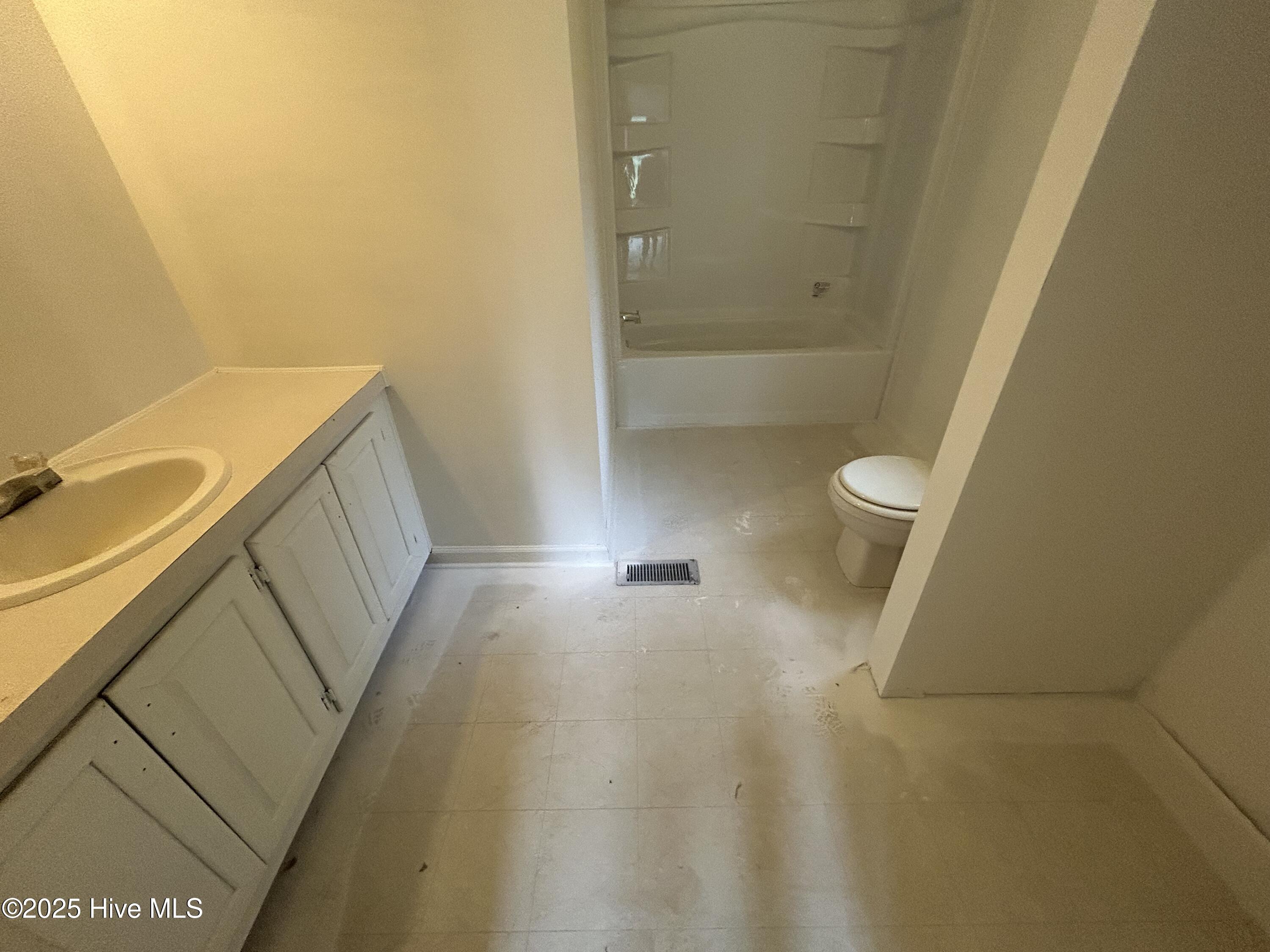 1118 Henderson Road Jacksonville, NC 28540 - Photo 10 of 10 IMG_8788