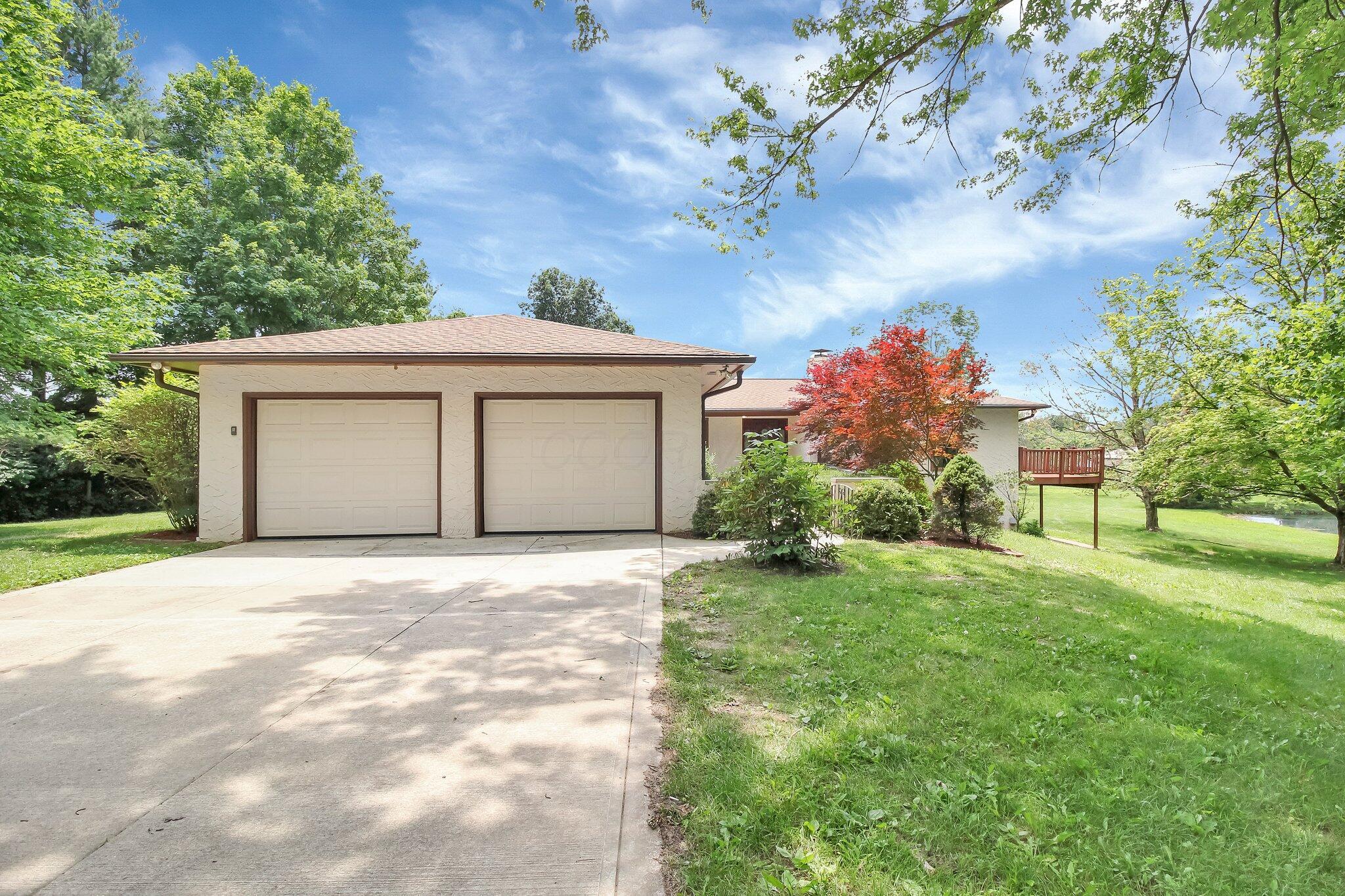 171 Ginder Road Northeast Lancaster, OH 43130 - Photo 8 of 118 1-web-or-mls-171-ginder-rd-ne