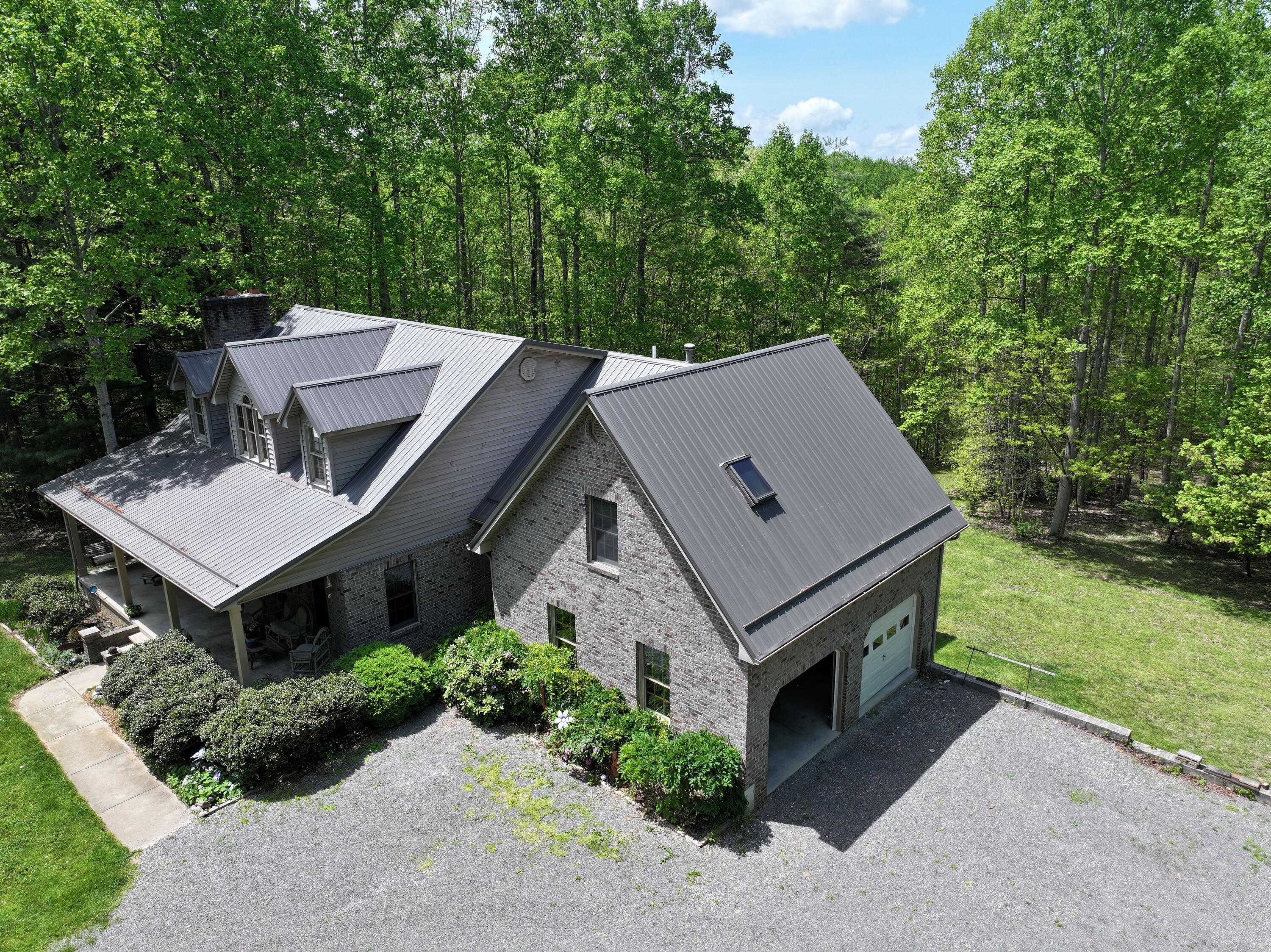 2817 Browns Ridge Road Lerona, WV 25971 - Photo 4 of 83 Gallery Image 4