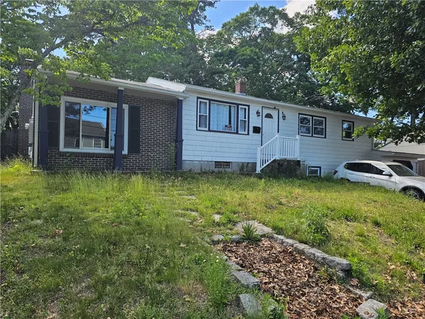$399,000 | 26 Fornelli Street, West Warwick, RI 02893