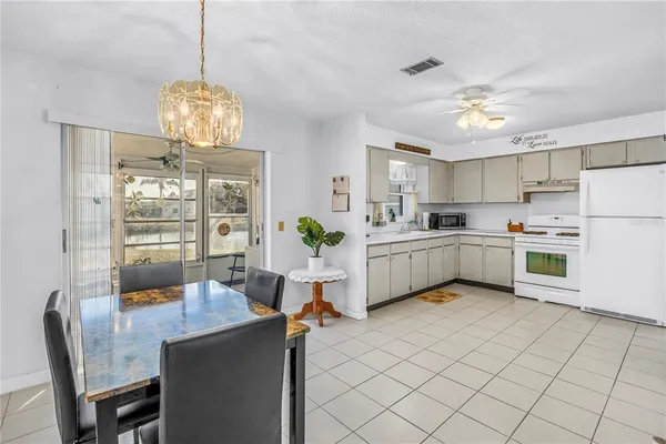 $125,000 | 10007 Daffodil Street, Unit 183, Pinellas Park, FL 33782