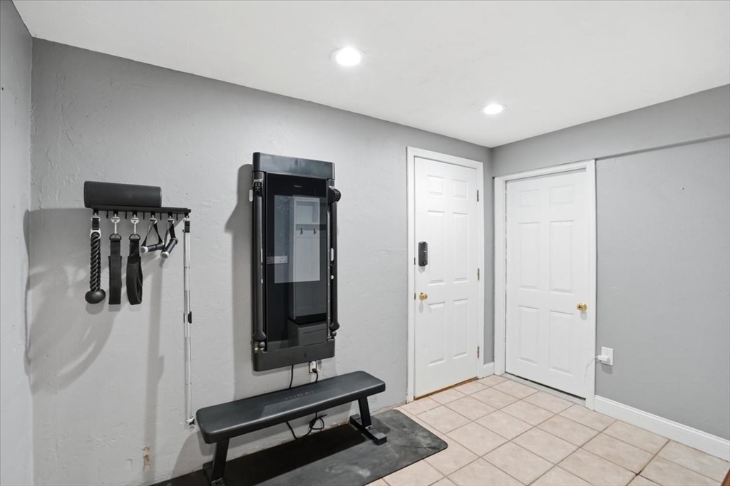85 Maple Avenue Hanover, MA 02339 - Photo 28 of 41