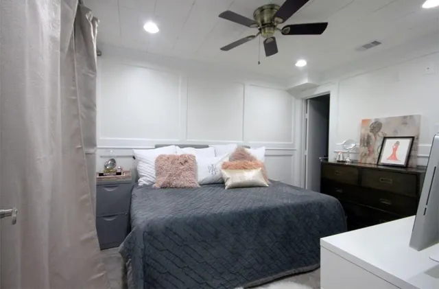 $1,000 | 434 Lenard Street, Unit B, Houston, TX 77009