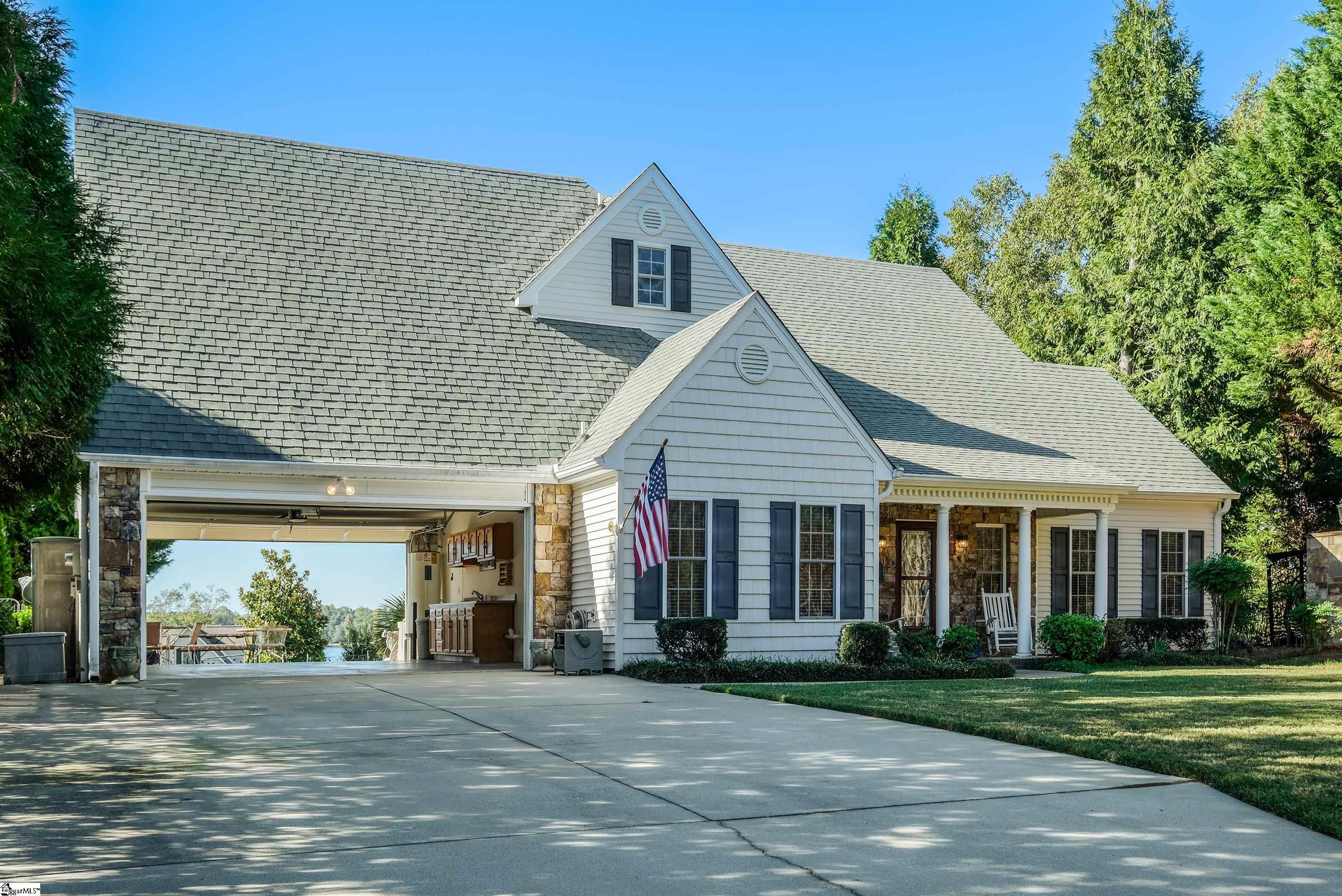 192 Walker Point Seneca, SC 29672 - Photo 19 of 25 Gallery Image 19