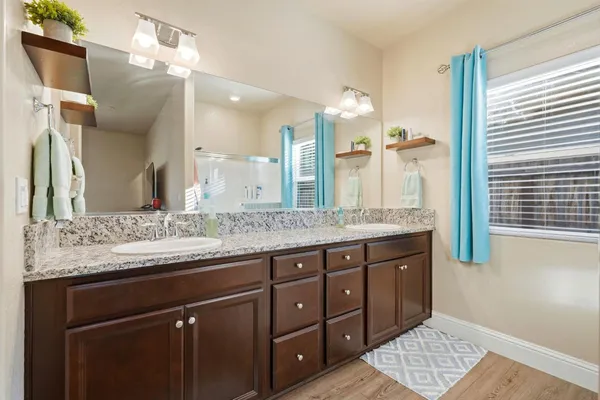 $475,000 | 756 Strada Street, Lemoore, CA 93245