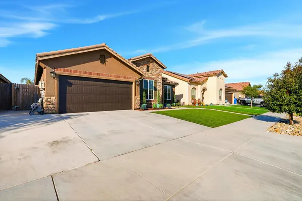 $475,000 | 756 Strada Street, Lemoore, CA 93245
