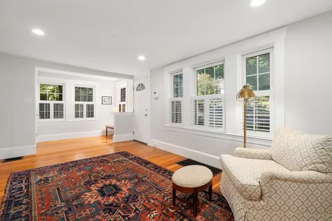 $1,699,000 | 8 Avon Road, Wellesley, MA 02482