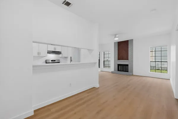 $1,395 | 11306 Nicole Cove, Unit A, Austin, TX 78753