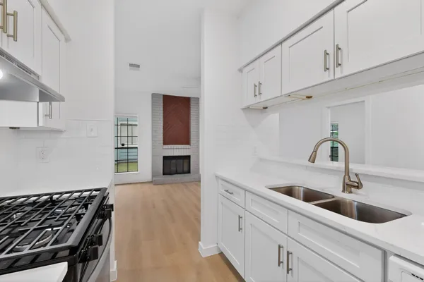 $1,395 | 11306 Nicole Cove, Unit A, Austin, TX 78753