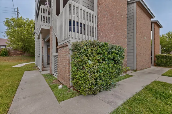 $1,395 | 11306 Nicole Cove, Unit A, Austin, TX 78753