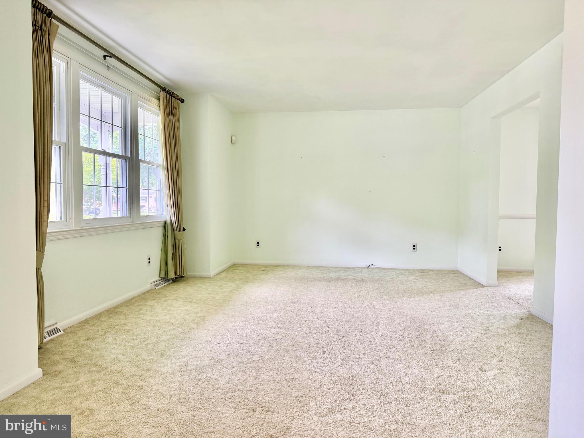 237 Bynum Ridge Road Forest Hill, MD 21050 - Photo 5 of 44 Living Room