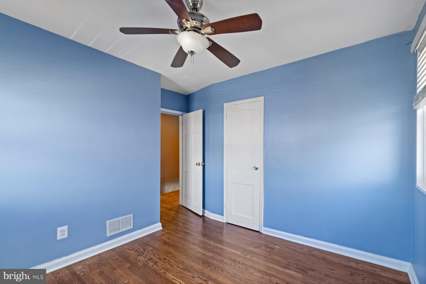 708 Edmondson Avenue Baltimore, MD 21228 - Photo 20 of 30 Ceiling Fan