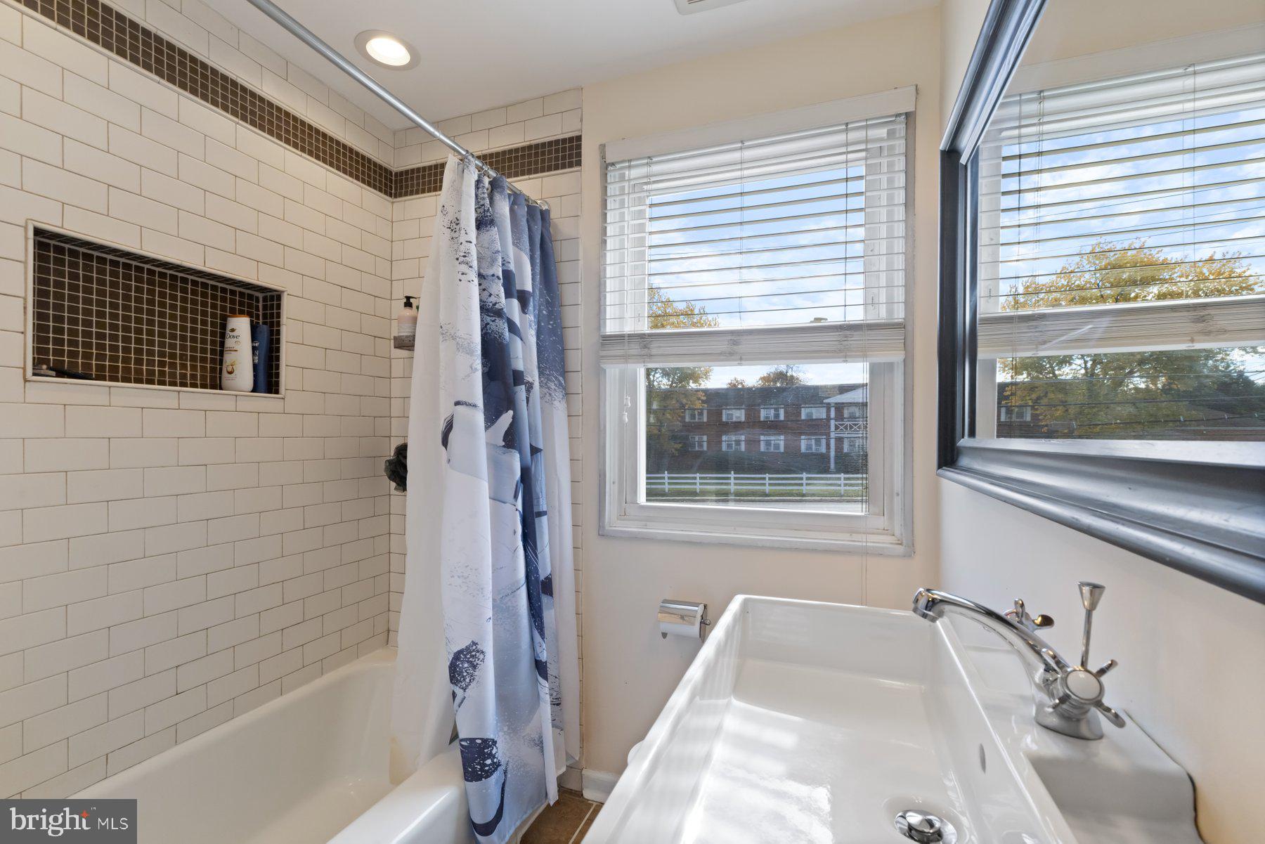 708 Edmondson Avenue Baltimore, MD 21228 - Photo 21 of 30 Updated Bathroom