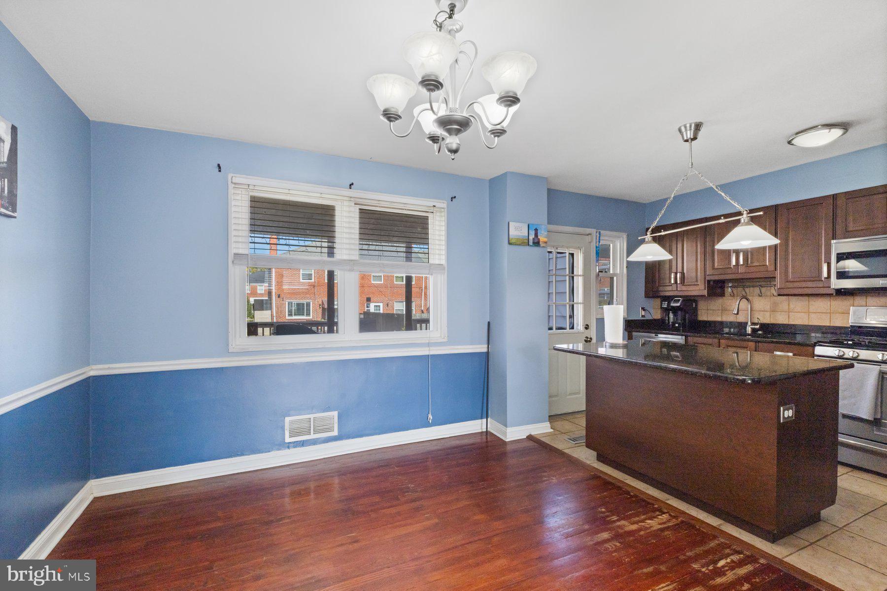 708 Edmondson Avenue Baltimore, MD 21228 - Photo 7 of 30 Dining Room
