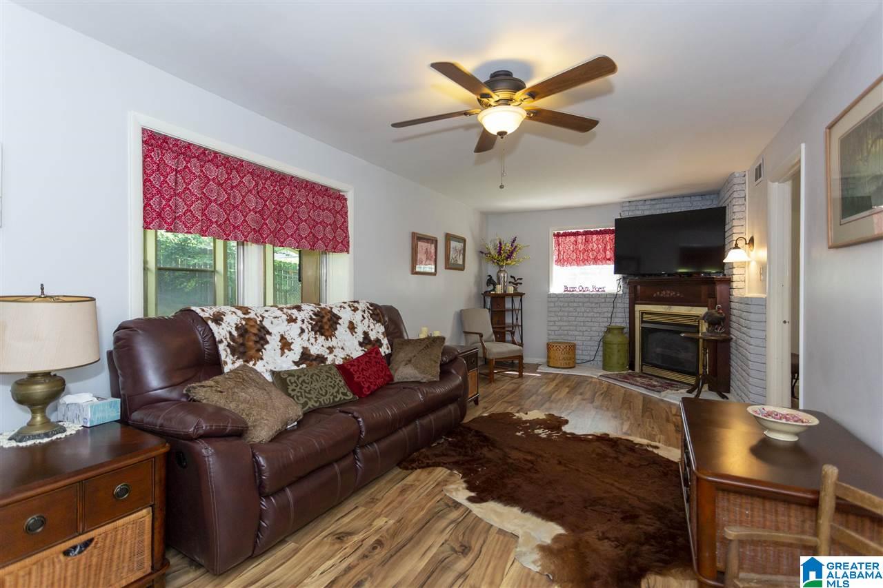 6595 Julia Circle Leeds, AL 35094 - Photo 11 of 24
