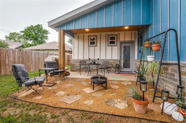 $3,100 | 2123 Ramsey Avenue, Dallas, TX 75216