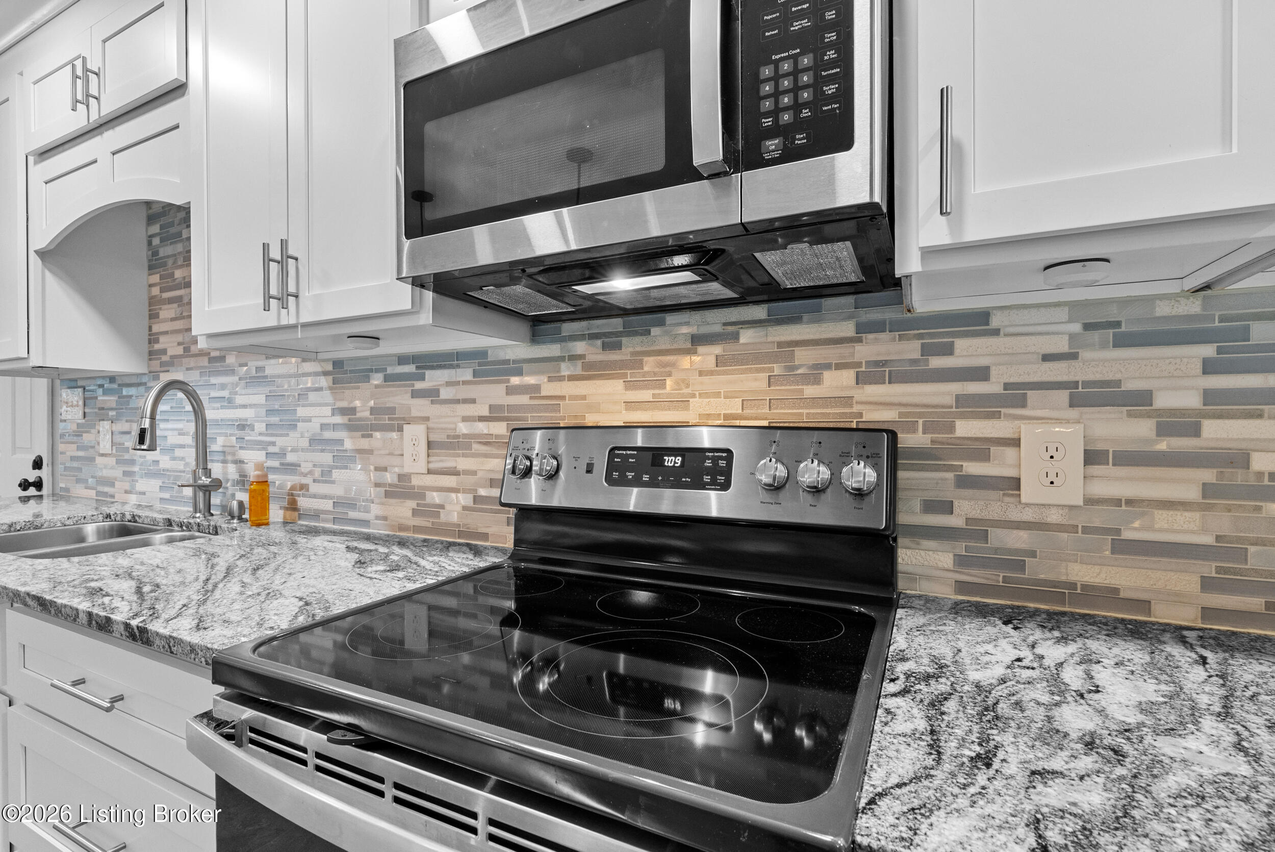 7100 Chippenham Road Louisville, KY 40222 - Photo 14 of 67 dsc06052