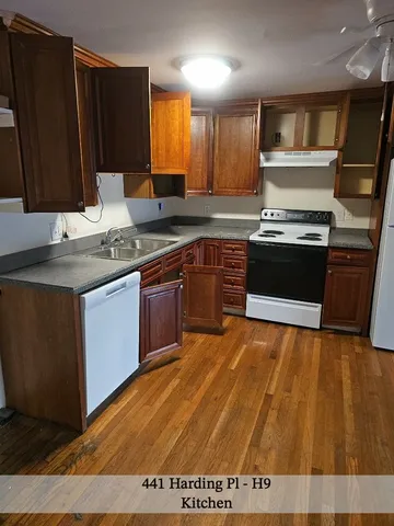 $830 | 441 Harding Place, Unit H9, Nashville, TN 37211