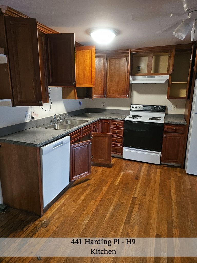 441 Harding Place, Unit H9 Nashville, TN 37211 - Photo 4 of 11