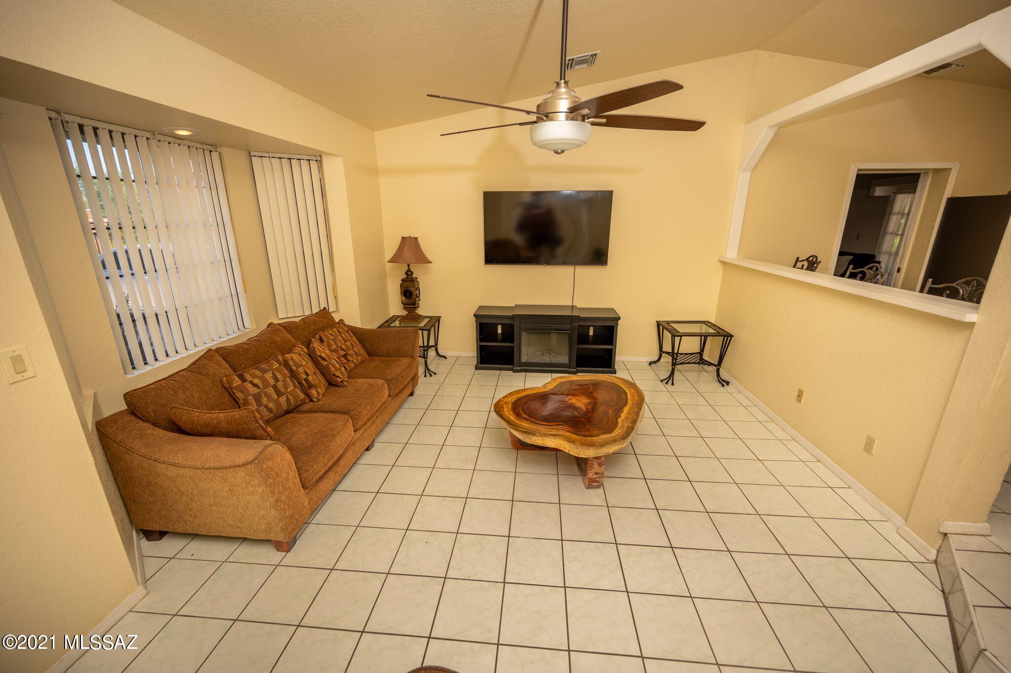 1004 Camino Caralampi Rio Rico, AZ 85648 - Photo 14 of 43
