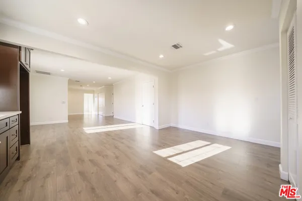 $3,100 | 136 North Rampart Boulevard, Unit 2, Los Angeles, CA 90026