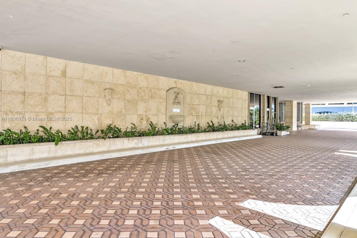 8855 Collins Avenue, Unit 2F Surfside, FL 33154 - Photo 7 of 79