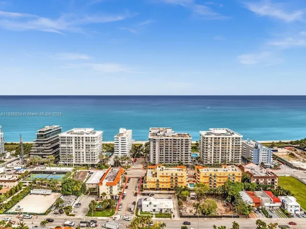 $769,000 | 8855 Collins Avenue, Unit 2F, Surfside, FL 33154