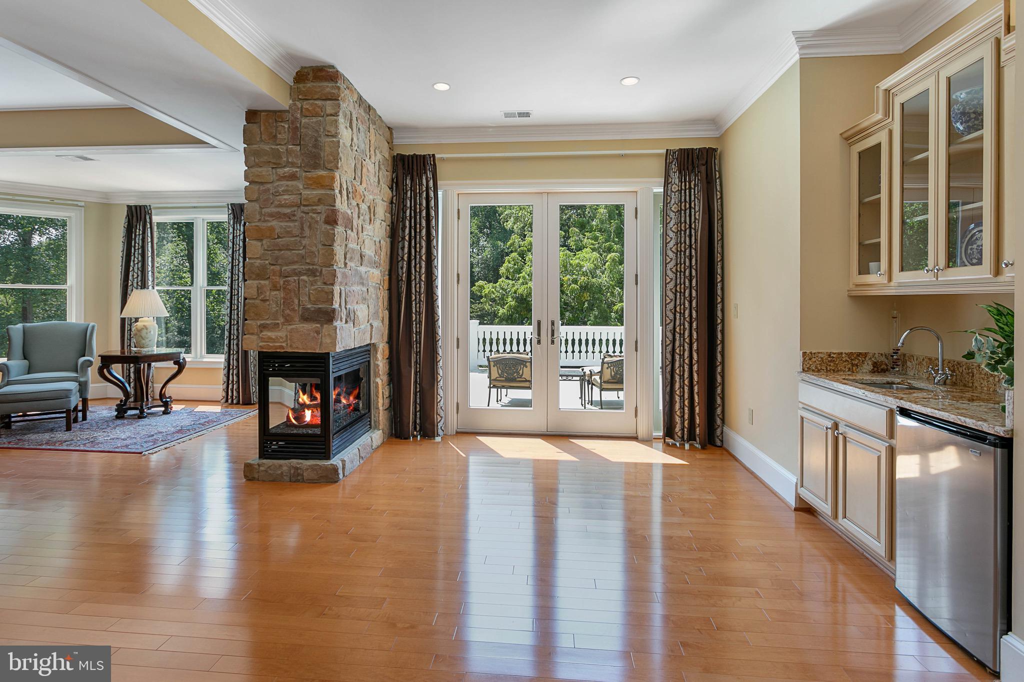 11618 Highland Farm Road Potomac, MD 20854 - Photo 31 of 76 Owner's Suite Entry