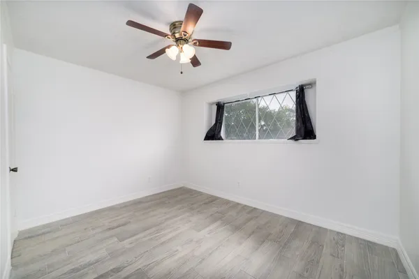 $1,800 | 10830 Sela Lane, Houston, TX 77072