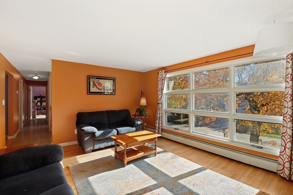 3 Northgate Road Chelmsford, MA 01824 - Photo 6 of 30 Gallery Image 6