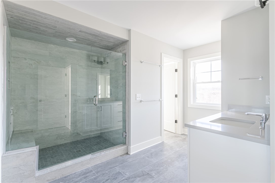 35 Coventry Ridge Pittsford, NY 14534 - Photo 17 of 24 Primary bath