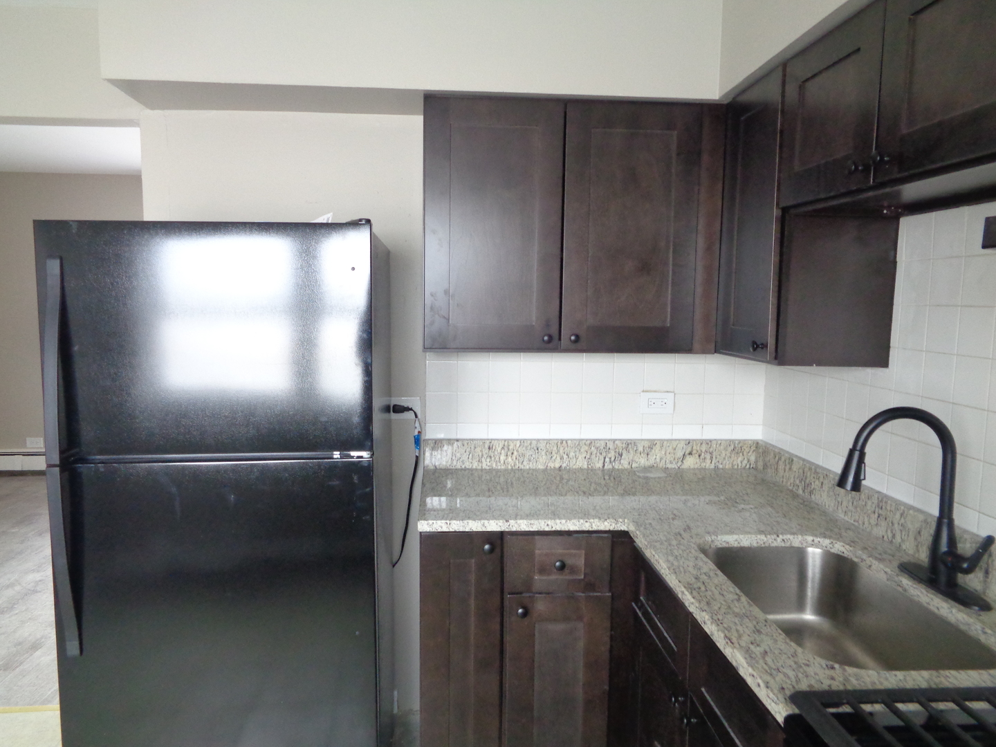 7323 West 79th Street, Unit B Bridgeview, IL 60455 - Photo 5 of 7