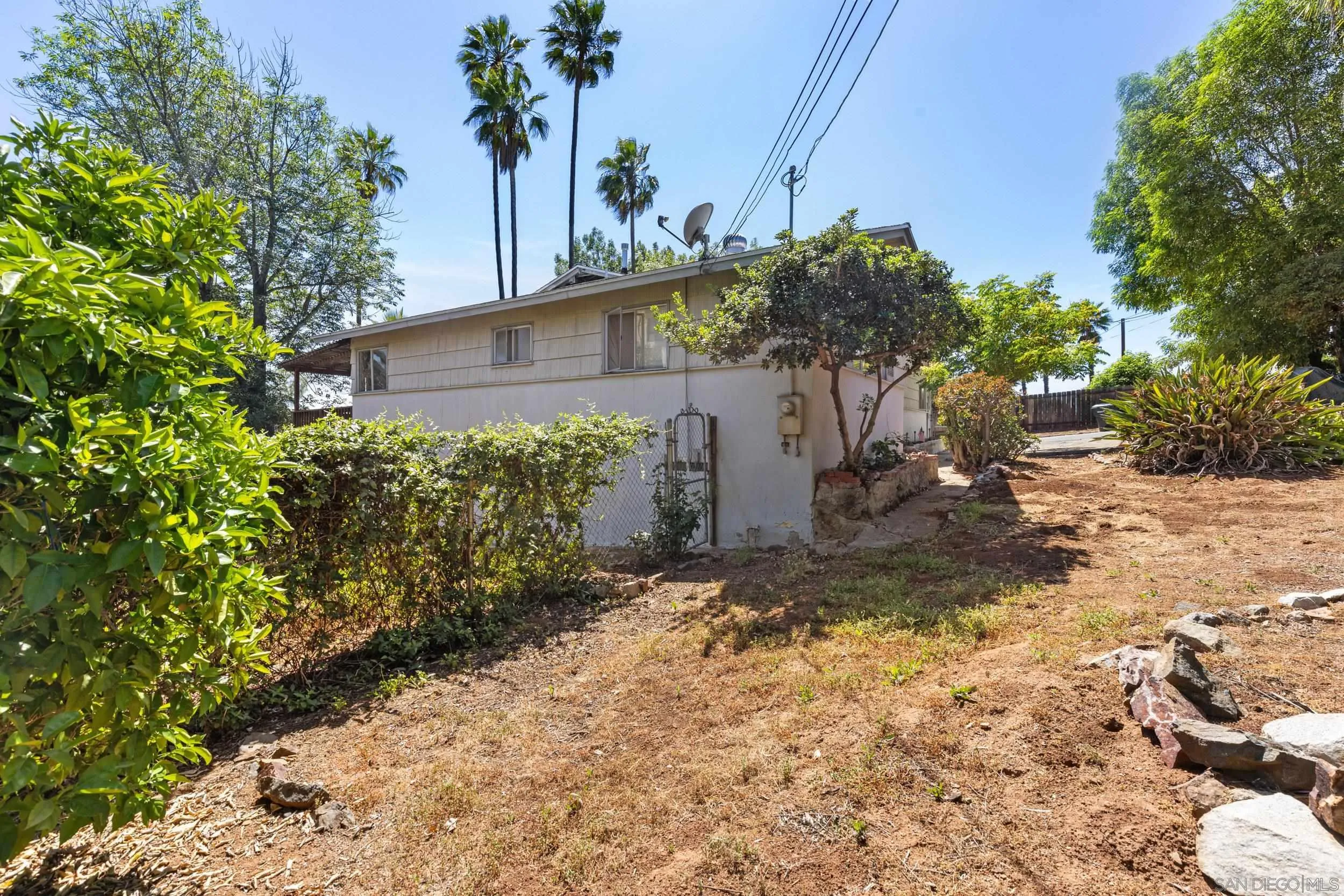 9361 Hollyhock Lane Spring Valley, CA 91977 - Photo 25 of 31 a view of a backyard