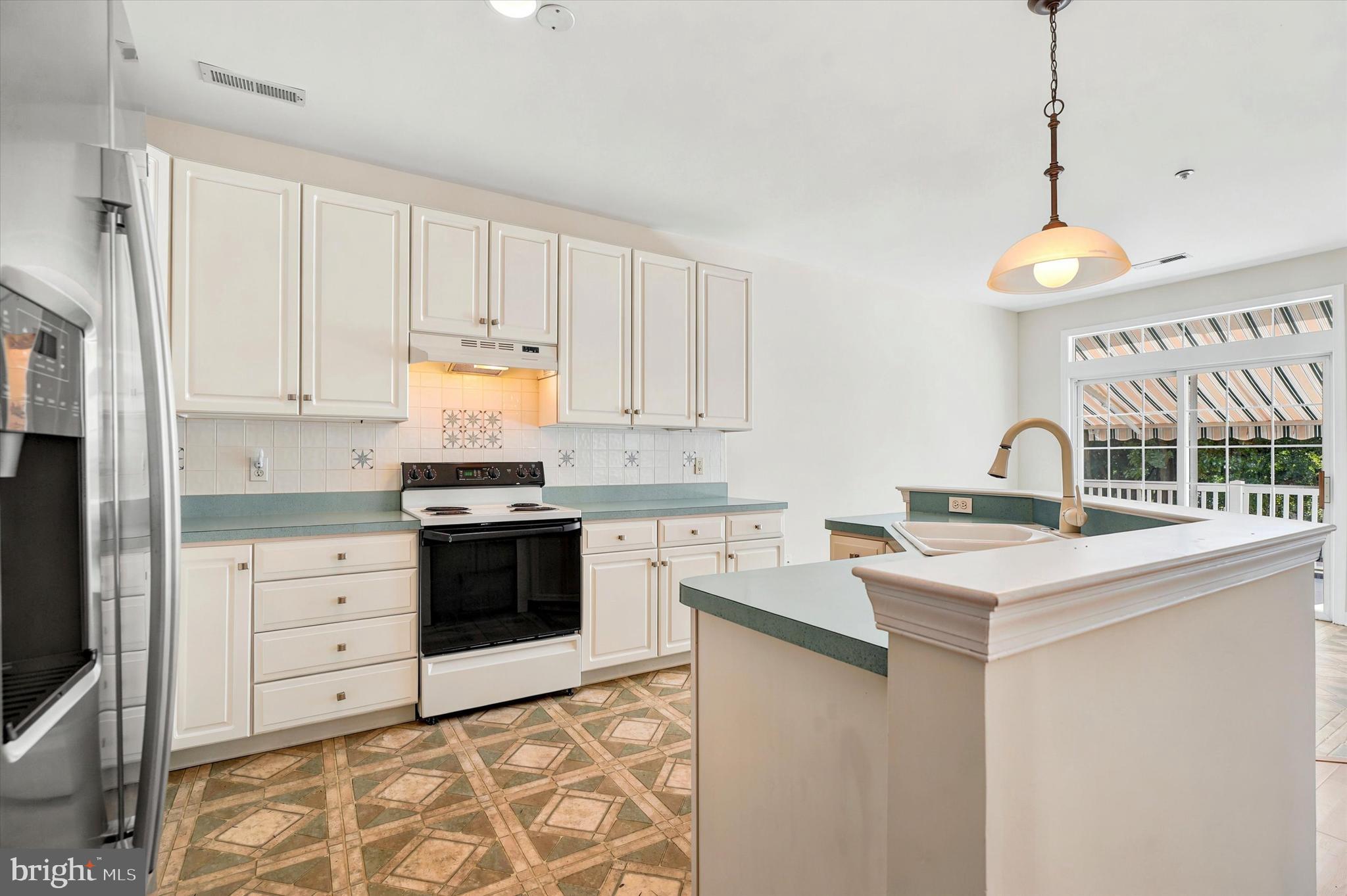1493 Country Club Drive Springfield, PA 19064 - Photo 11 of 23