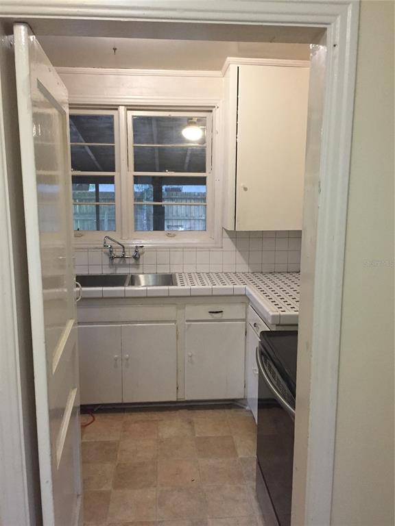 2703 Northwest 2 Avenue Gainesville, FL 32607 - Photo 15 of 27