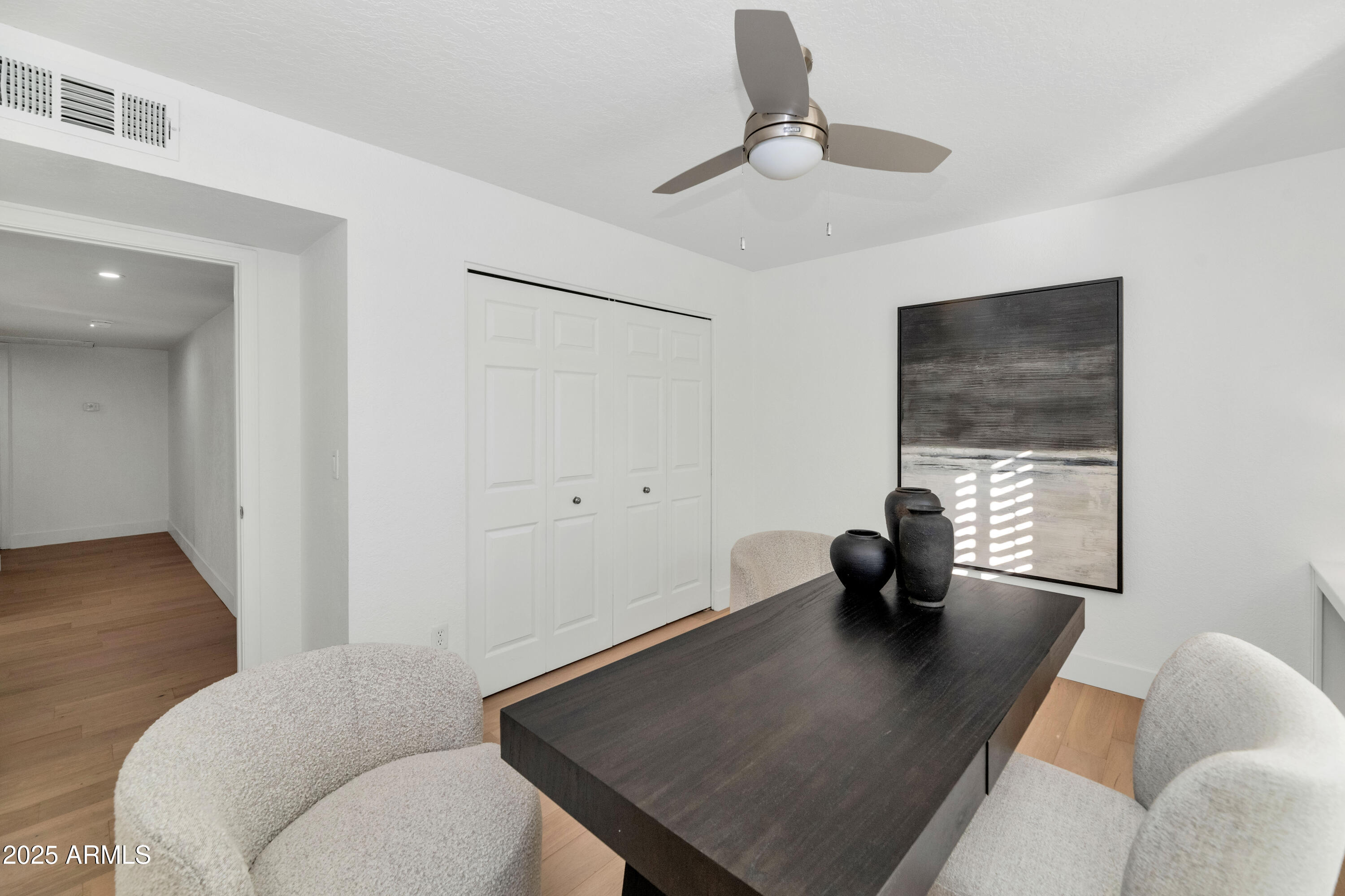 4642 North 31st Street Phoenix, AZ 85016 - Photo 7 of 50 _TOD3099