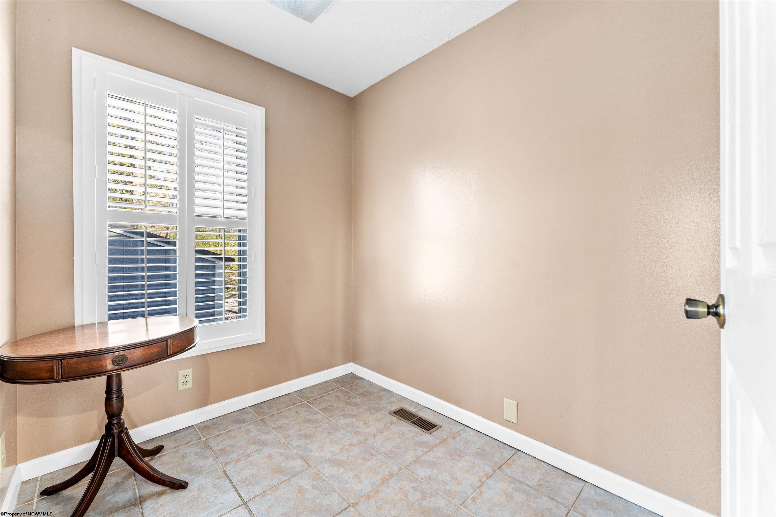 931 Cheat Road Morgantown, WV 26508 - Photo 19 of 28 Gallery Image 19