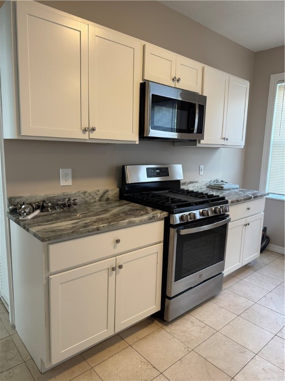 66 Armstrong Avenue Providence, RI 02903 - Photo 16 of 35