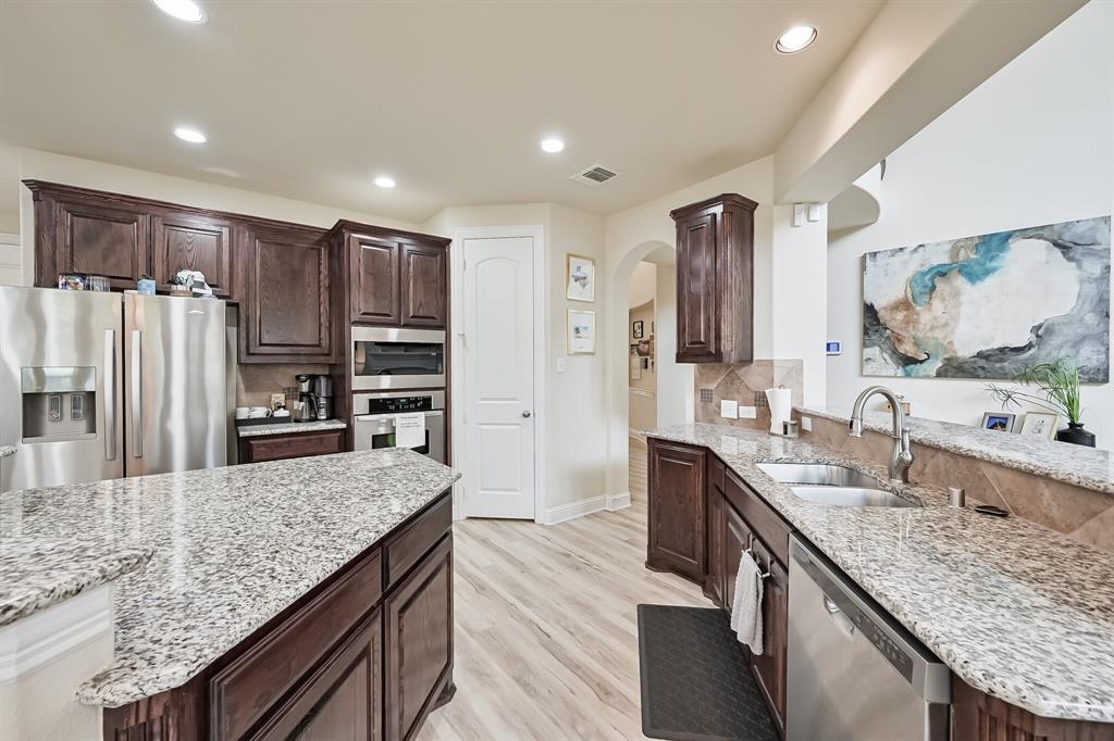 8321 Inverness The Colony, TX 75056 - Photo 17 of 39