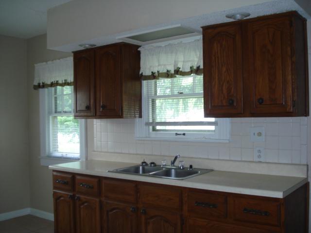 3160 Guion Road Indianapolis, IN 46222 - Photo 3 of 6 Gallery Image 3