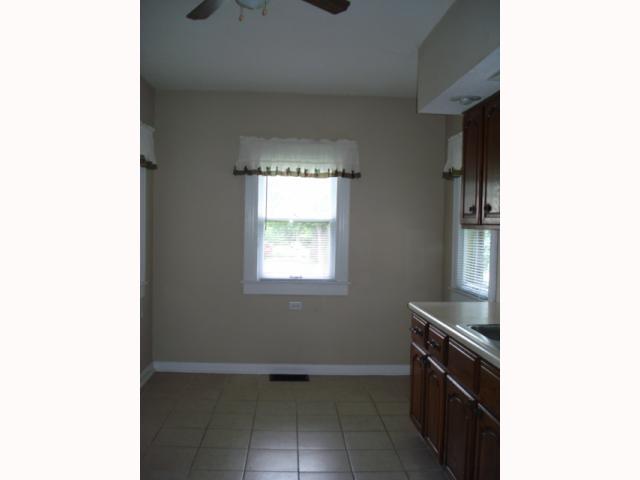 3160 Guion Road Indianapolis, IN 46222 - Photo 4 of 6 Gallery Image 4