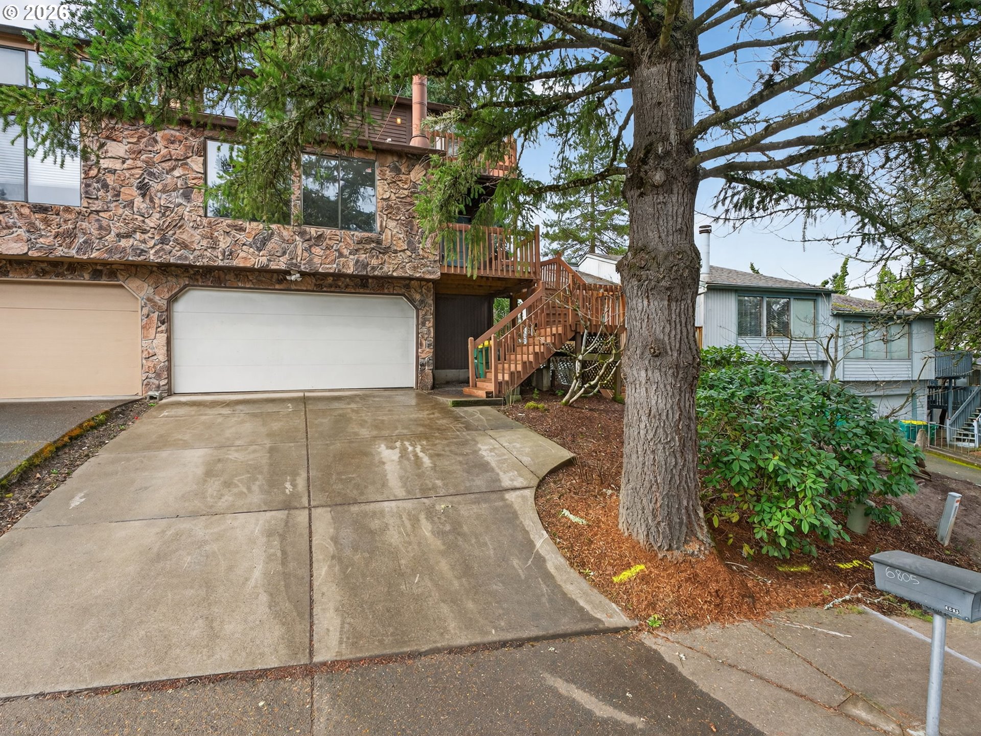 6805 Southwest 180th Avenue Beaverton, OR 97007 - Photo 3 of 29