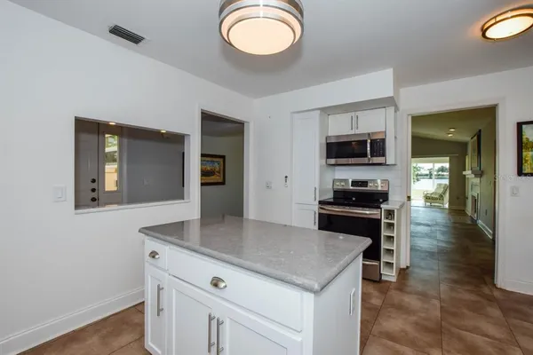 $369,000 | 761 Harrington Lake Drive North, Unit 61, Venice, FL 34293