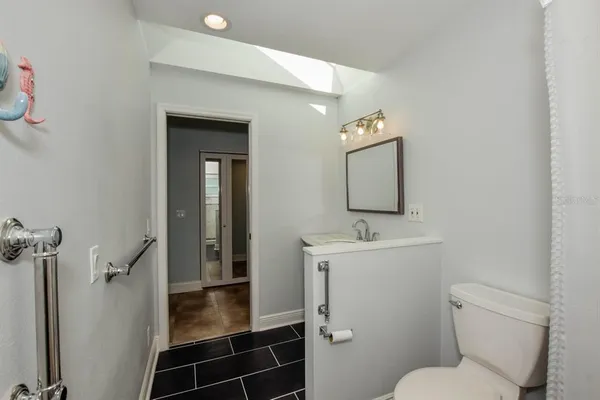 $369,000 | 761 Harrington Lake Drive North, Unit 61, Venice, FL 34293