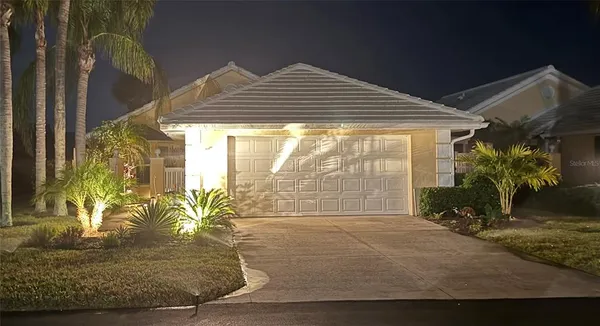 $369,000 | 761 Harrington Lake Drive North, Unit 61, Venice, FL 34293