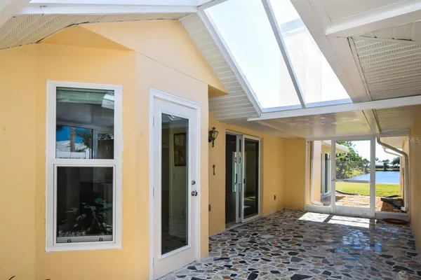 $369,000 | 761 Harrington Lake Drive North, Unit 61, Venice, FL 34293