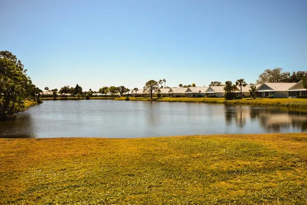 $369,000 | 761 Harrington Lake Drive North, Unit 61, Venice, FL 34293