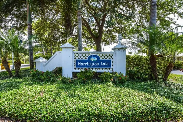 $369,000 | 761 Harrington Lake Drive North, Unit 61, Venice, FL 34293