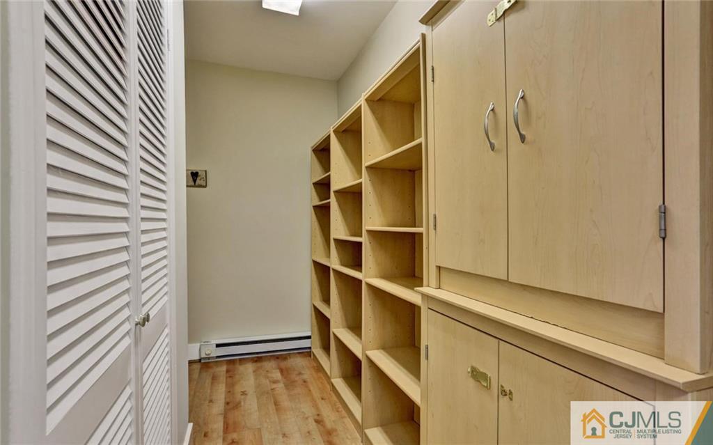 101 Stillwell Road Kendall Park, NJ 08824 - Photo 17 of 25 Gallery Image 17