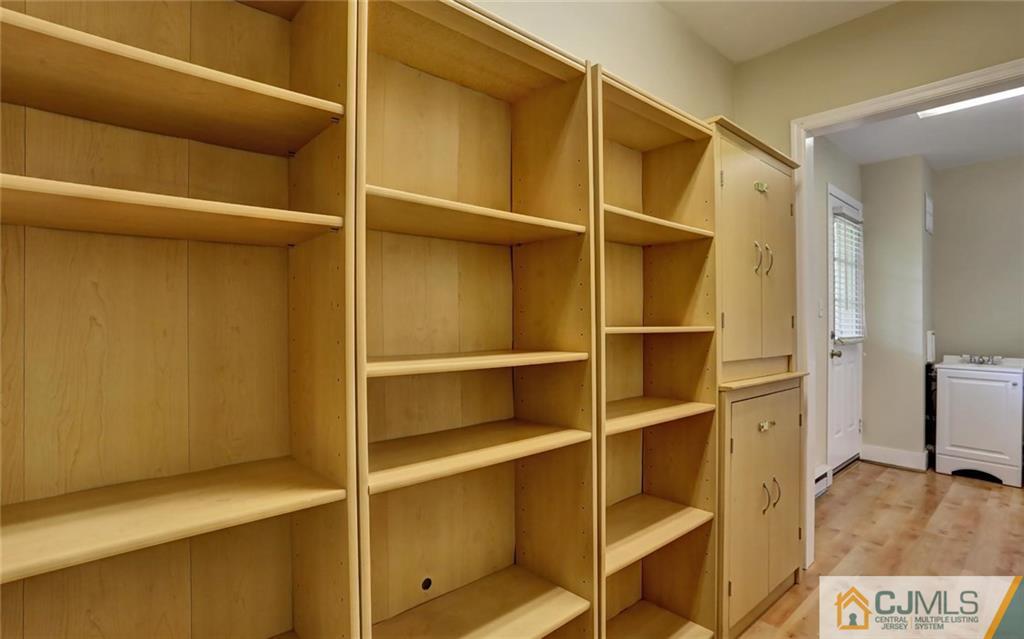 101 Stillwell Road Kendall Park, NJ 08824 - Photo 18 of 25 Gallery Image 18